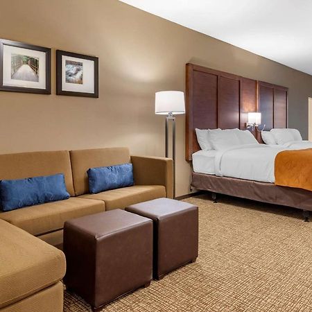 Comfort Suites Ньюнен Экстерьер фото