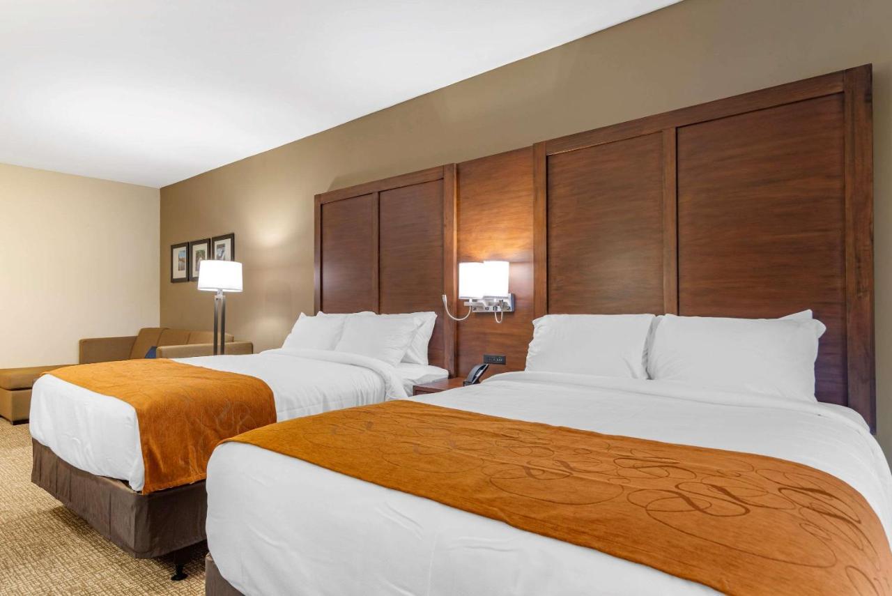 Comfort Suites Ньюнен Экстерьер фото
