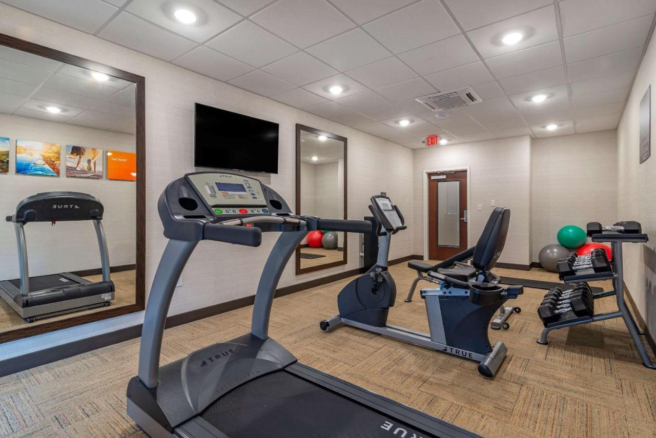 Comfort Suites Ньюнен Экстерьер фото
