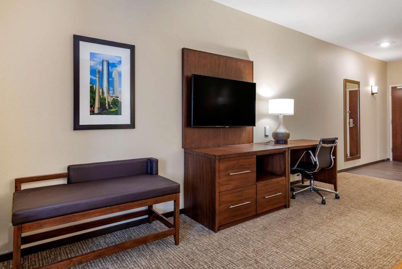 Comfort Suites Ньюнен Экстерьер фото